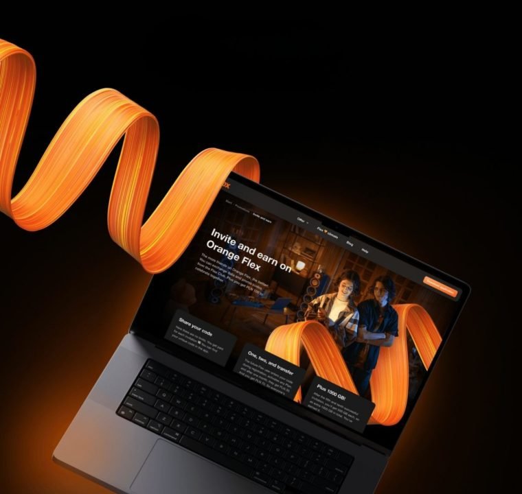 LAPTOP IMAGE